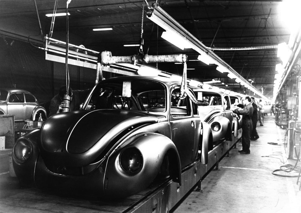 1303 models being assembled at Volkswagen Brussels